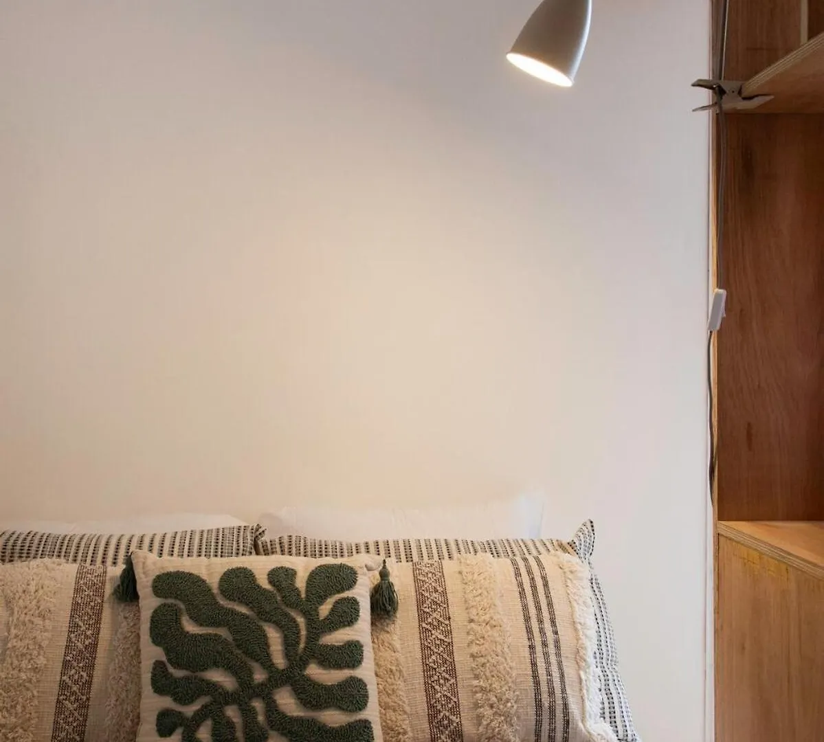 Stylish Studio Near Beach Edinburg